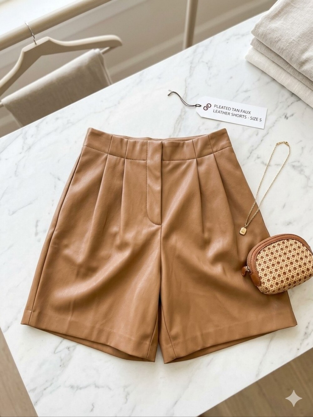 Zara Women's Camel Leather Shorts Elastic Hight Waist Pockets, Sz XS